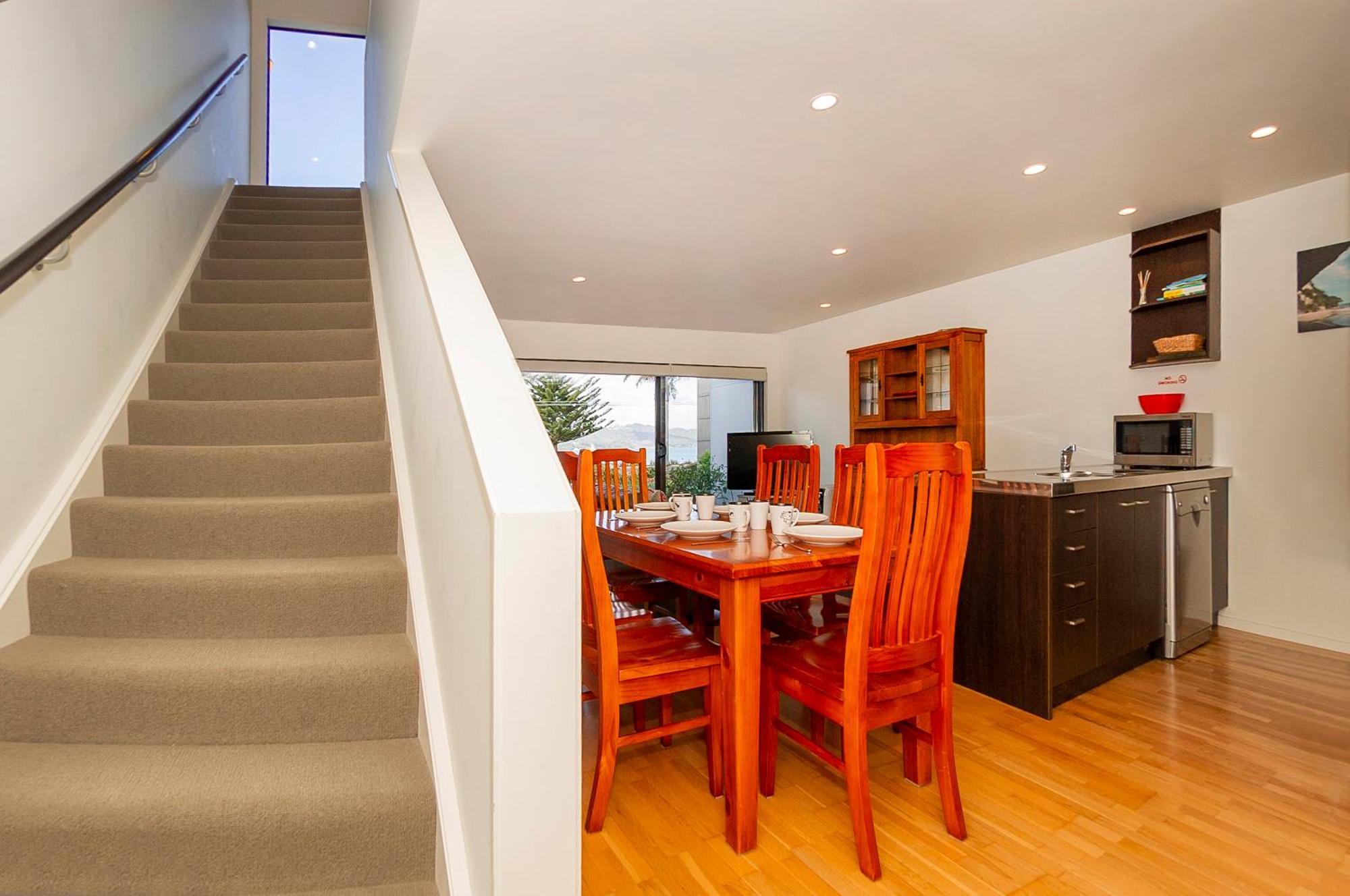 Aqua Soleil Beachfront Apartment Whitianga Eksteriør billede